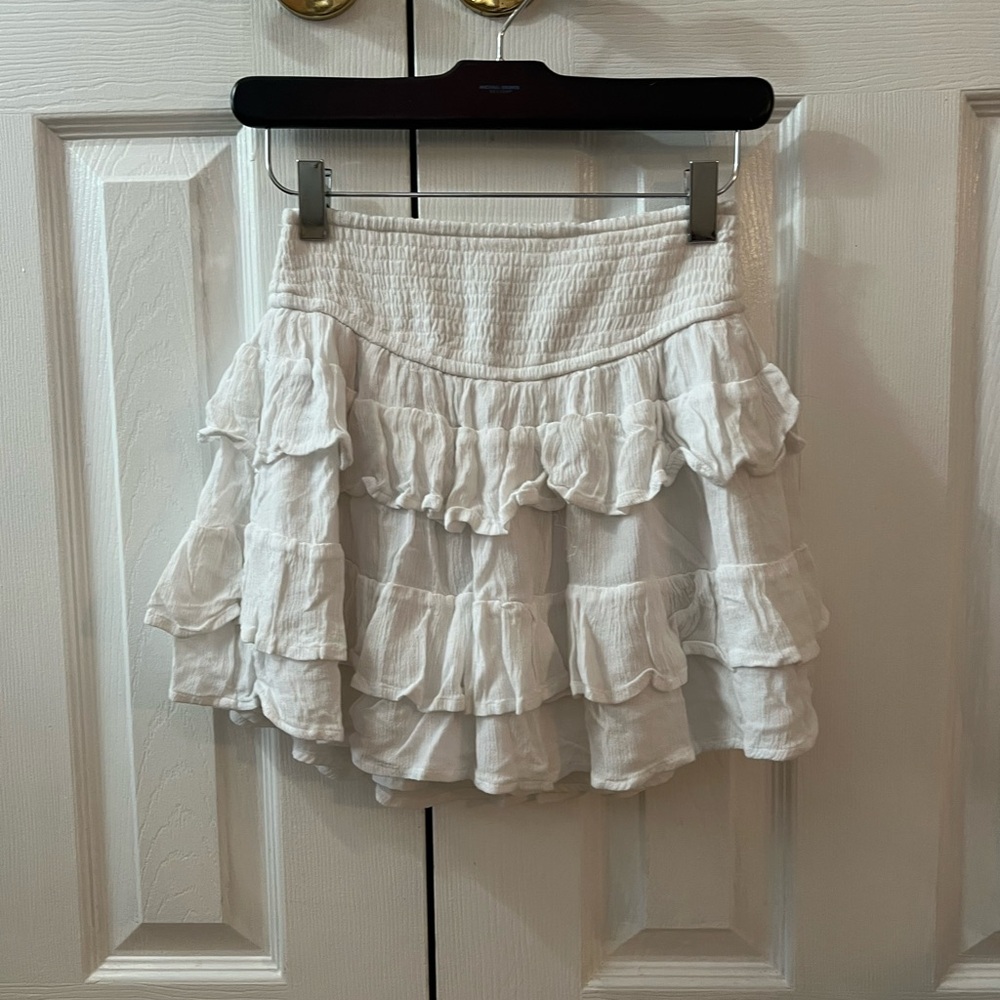 HollisterWhite Ruffled Skirt